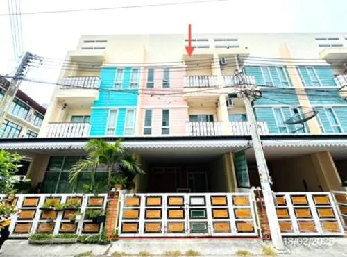 ขายทาวน์เฮาส์ 3 ชั้น พื้นที่ 180 ตารางเมตร เมืองชลบุรี ชลบุรี แสนสุข เมืองชลบุรี ชลบุรี CX-131674