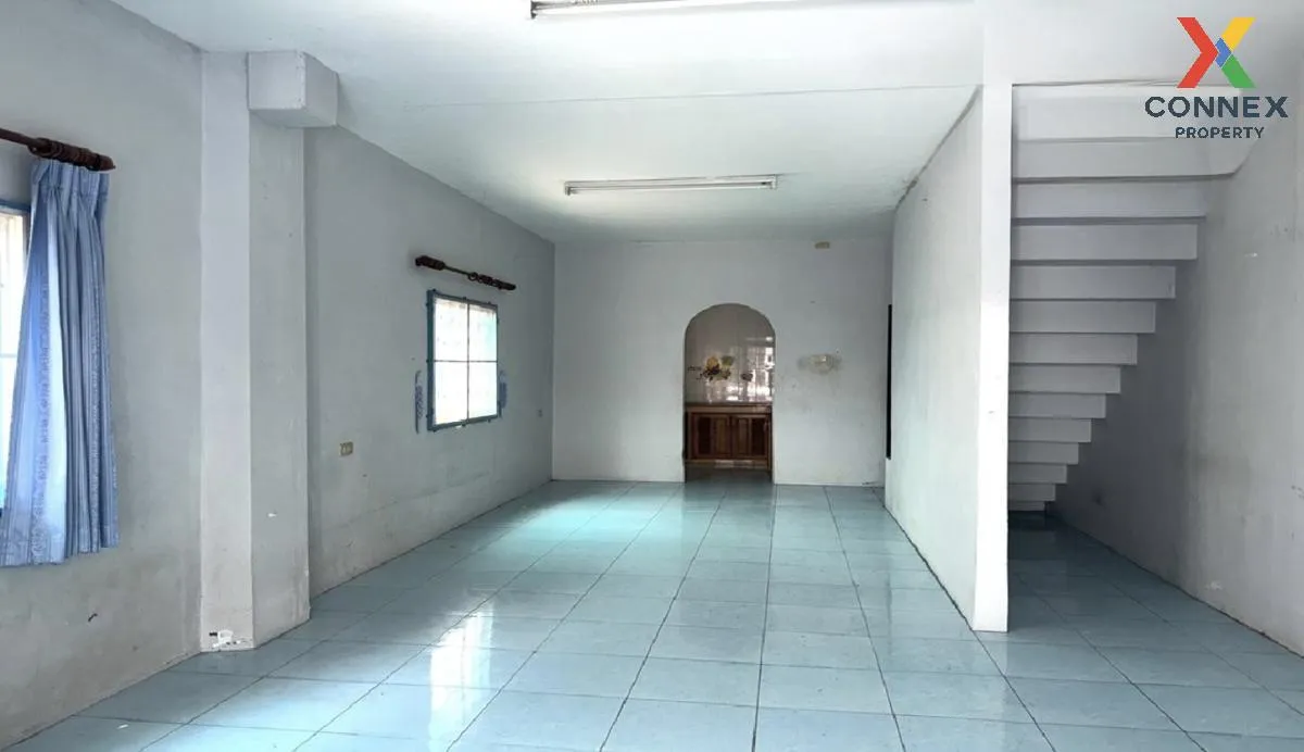 ขายทาวน์เฮ้าส์/ทาวน์โฮม  อีสแลนด์ แอนด์ เฮ้าส์ ดอนหัวฬอ เมืองชลบุ ขายทาวน์เฮ้าส์/ทาวน์โฮม  อีสแลนด์ แอนด์ เฮ้าส์ ดอนหัวฬอ เมืองชลบุ 3