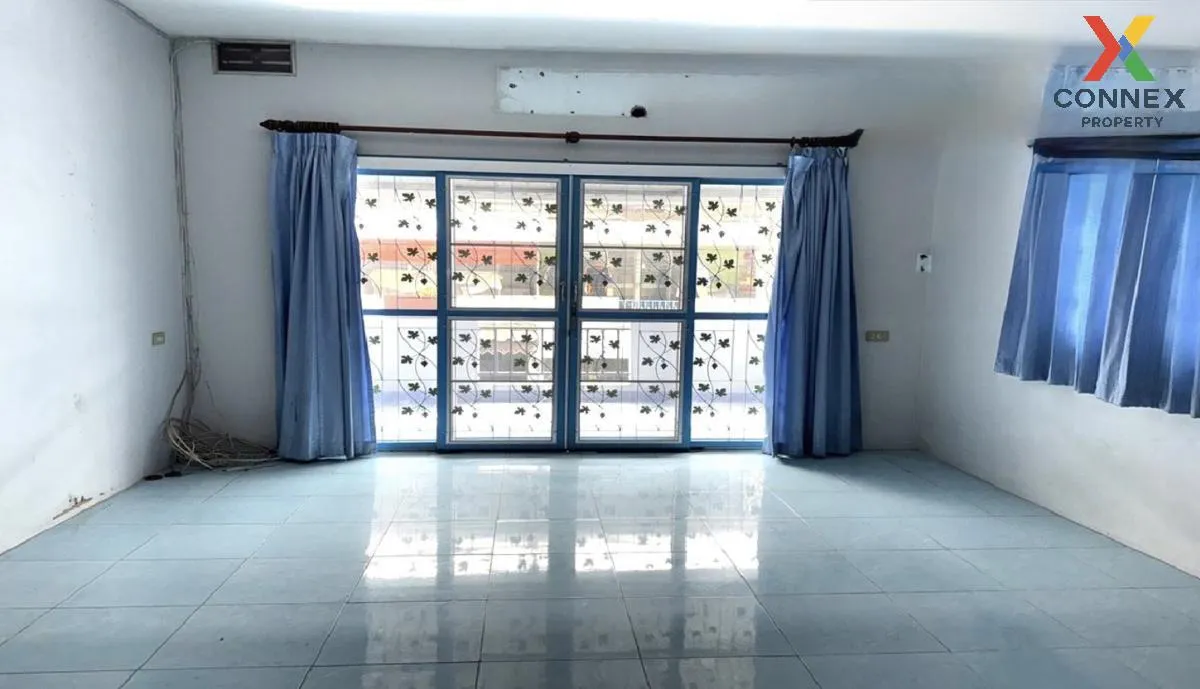 ขายทาวน์เฮ้าส์/ทาวน์โฮม  อีสแลนด์ แอนด์ เฮ้าส์ ดอนหัวฬอ เมืองชลบุ ขายทาวน์เฮ้าส์/ทาวน์โฮม  อีสแลนด์ แอนด์ เฮ้าส์ ดอนหัวฬอ เมืองชลบุ 4