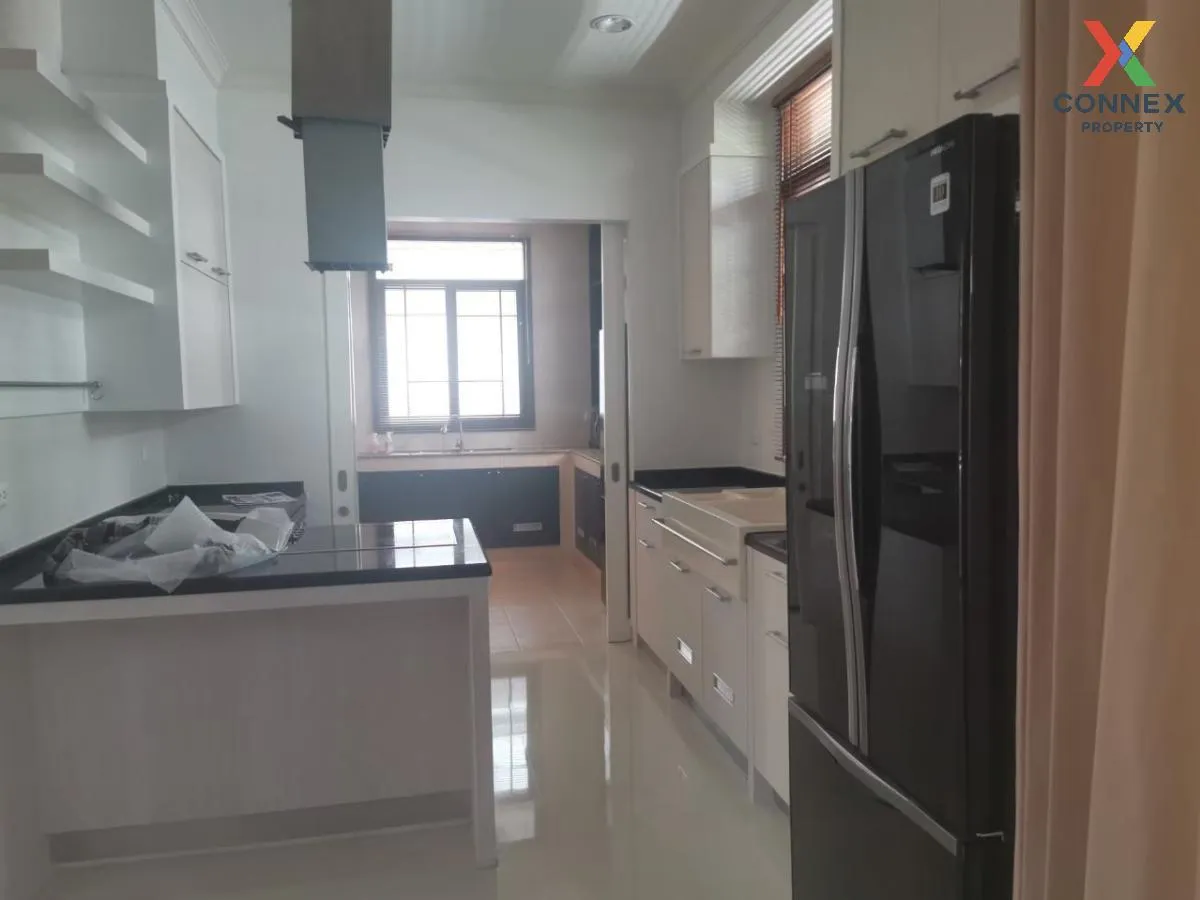 For Rent House , Narasiri Phatthanakan-Srinakarin , MRT-Kelantan  3