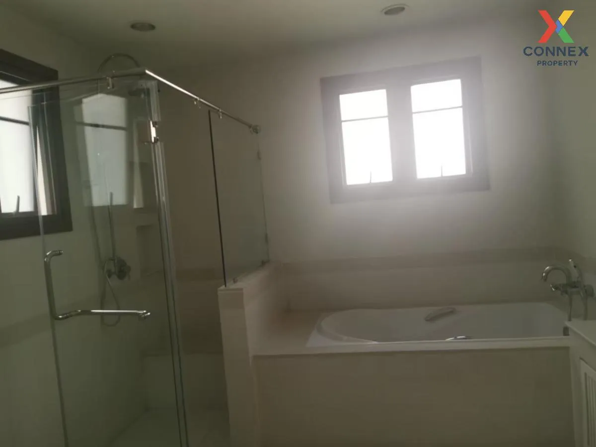 For Rent House , Narasiri Phatthanakan-Srinakarin , MRT-Kelantan 