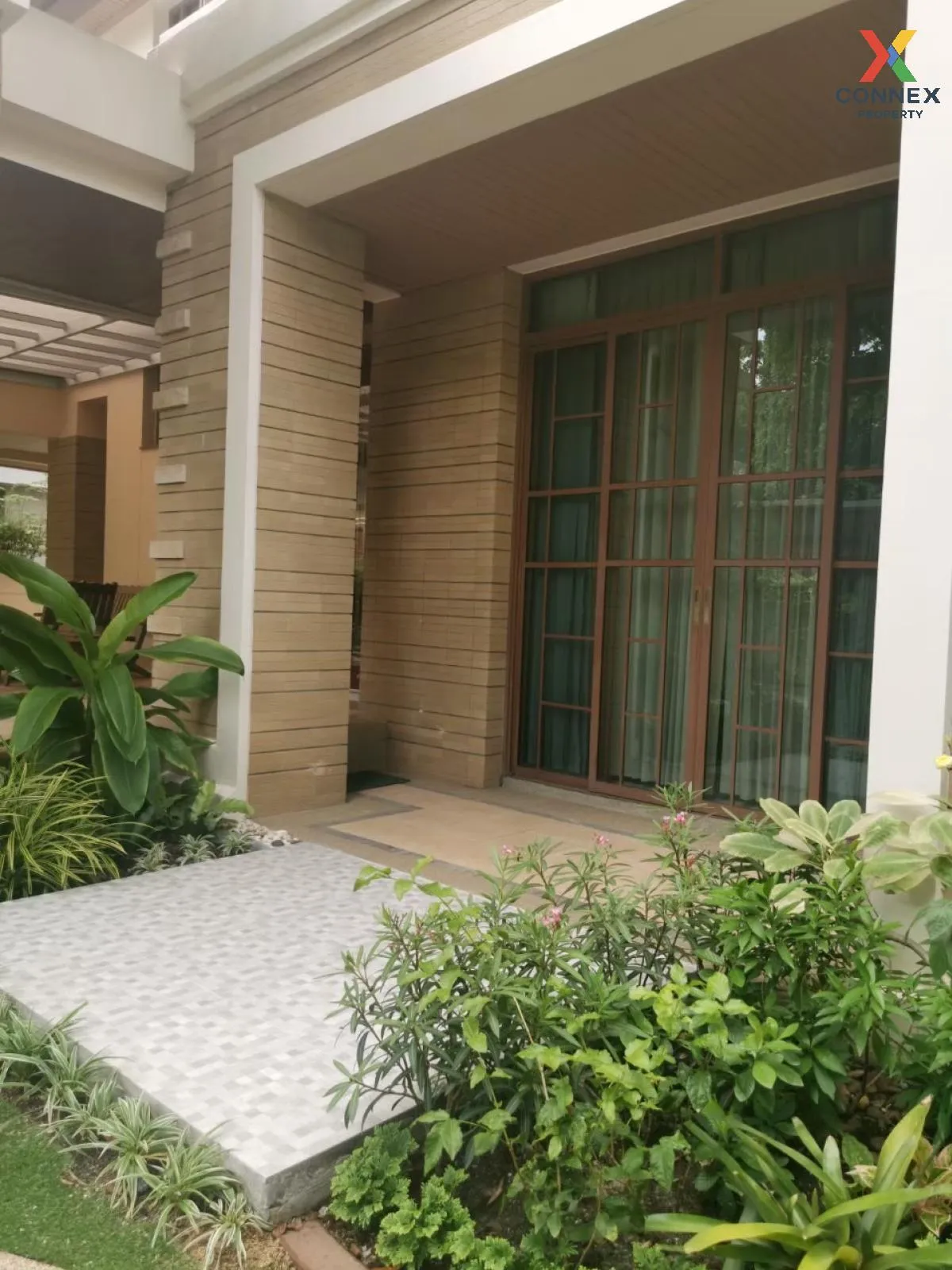For Rent House , Narasiri Phatthanakan-Srinakarin , MRT-Kelantan 