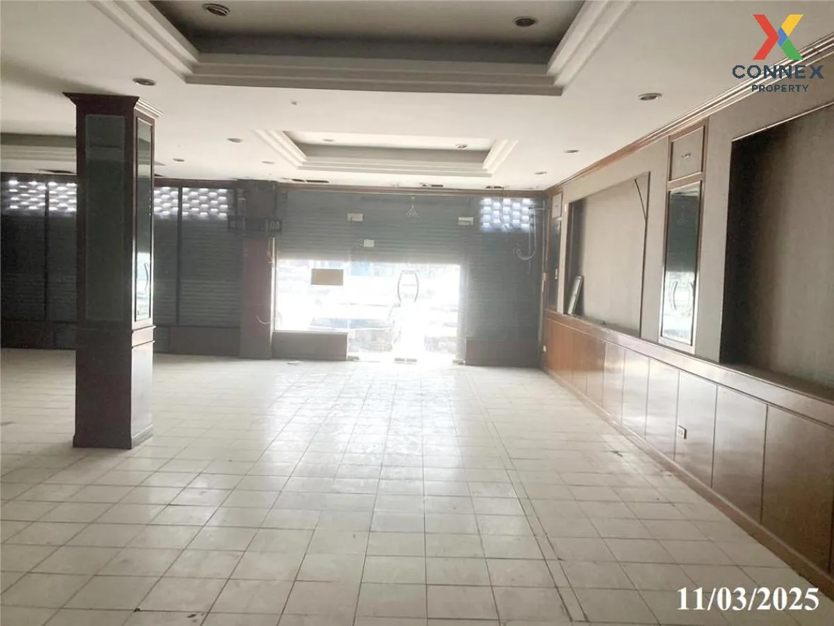 For Sale 4 - storey commercial building area 936 square meters Pa For Sale 4 - storey commercial building area 936 square meters Pa 2