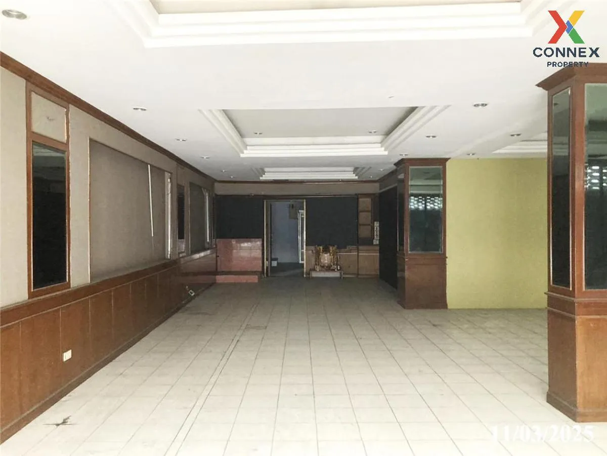 For Sale 4 - storey commercial building area 936 square meters Pa For Sale 4 - storey commercial building area 936 square meters Pa 3