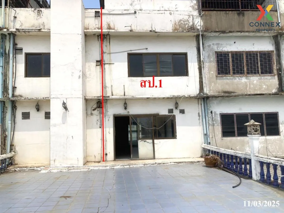 For Sale 4 - storey commercial building area 936 square meters Pa For Sale 4 - storey commercial building area 936 square meters Pa