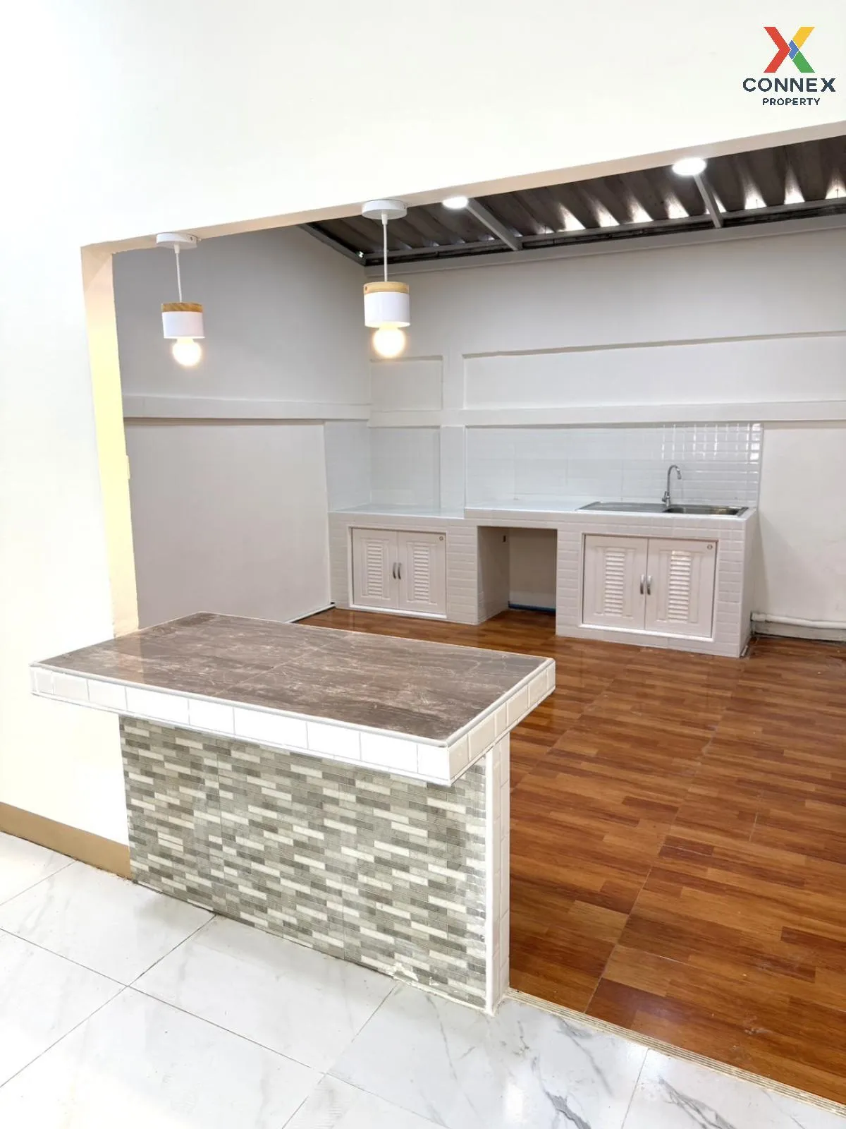 For Sale Townhouse/Townhome  , Baan Siwarat 1 , wide frontage , n For Sale Townhouse/Townhome  , Baan Siwarat 1 , wide frontage , n