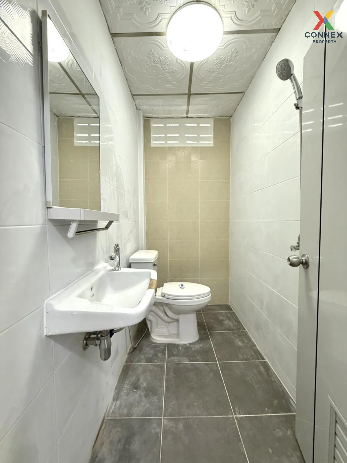 For Sale Townhouse/Townhome  , Baan Siwarat 1 , wide frontage , n For Sale Townhouse/Townhome  , Baan Siwarat 1 , wide frontage , n