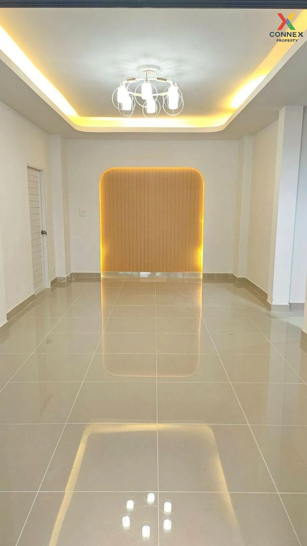 ขายบ้าน  บ้าน บุรีรมย์ รังสิต คลอง4 หน้ากว้าง รีโนเวทใหม่ ลาดสวาย