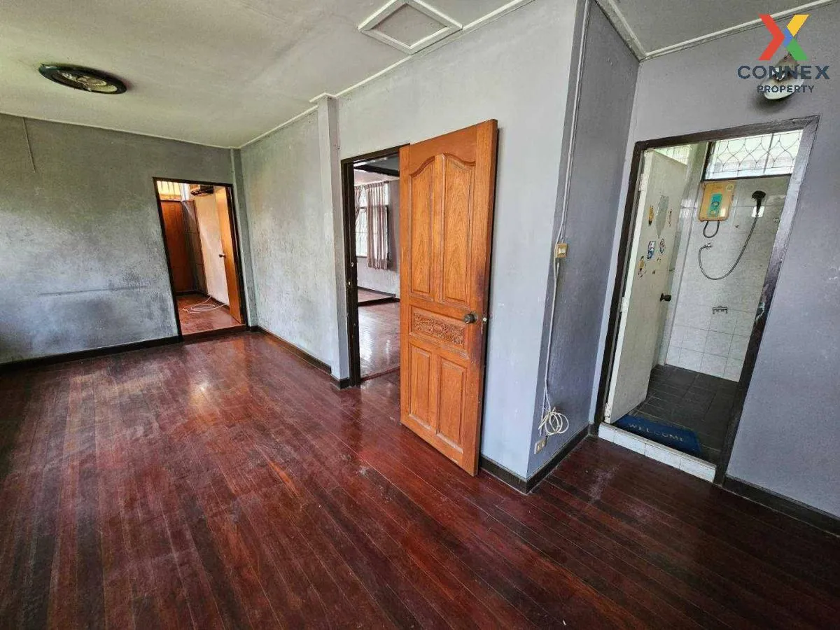 For Rent 2-storey garden house, Lat Phrao 1, Soi 16, 171 sq m. ,  2