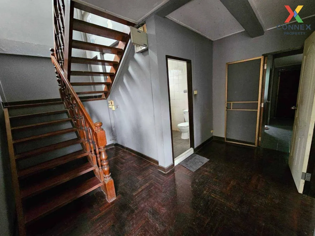 For Rent 2-storey garden house, Lat Phrao 1, Soi 16, 171 sq m. , 