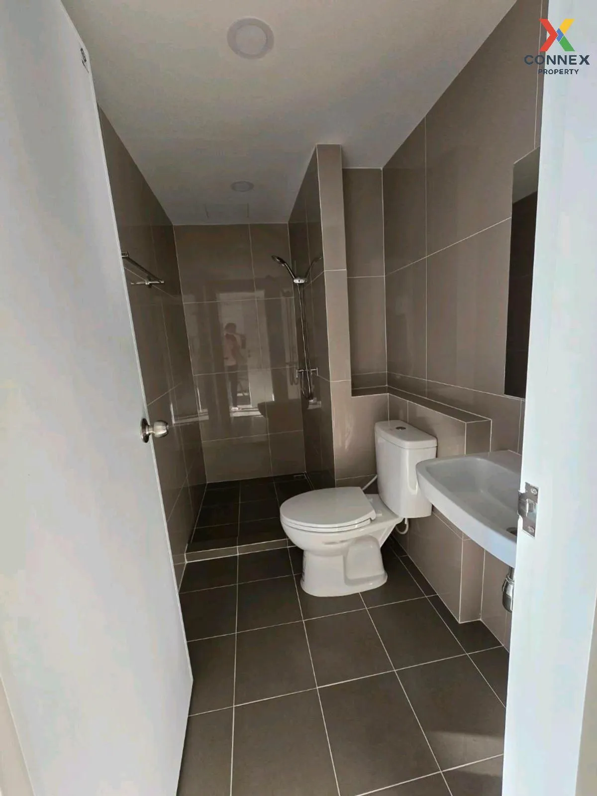 For Rent Condo , Sena Kith Srinakarin - Sridan , MRT-Sridan , Sam