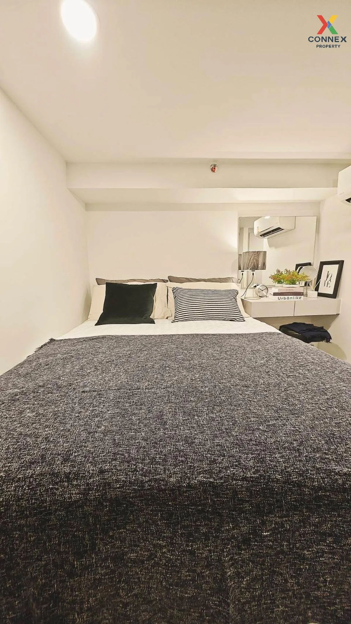 For Sale Condo , KnightsBridge Space Rama 9 , Duplex , high floor For Sale Condo , KnightsBridge Space Rama 9 , Duplex , high floor