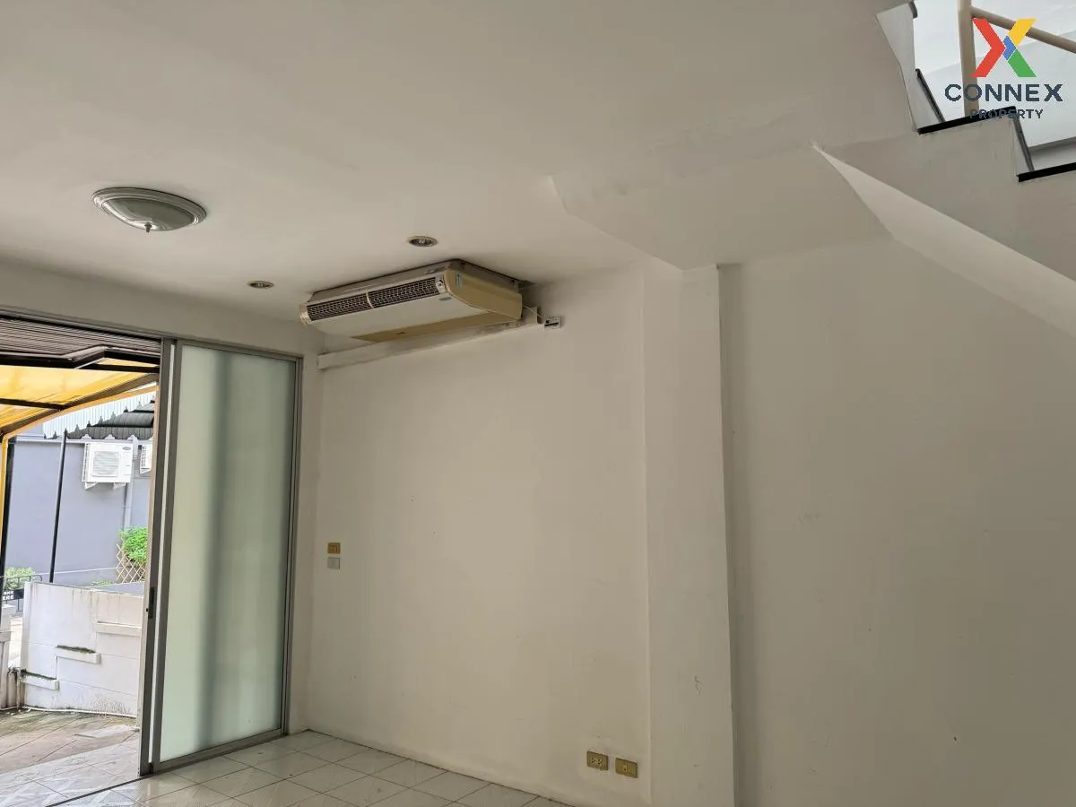 For Rent Townhouse/Townhome  , Sriwara Town in Town , Phlapphla , 3