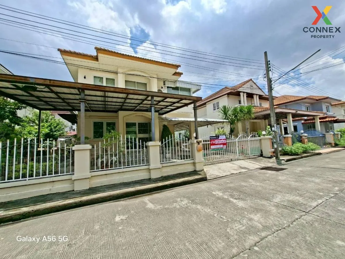 For Sale House , Baan Poonsuk Suvarnabhumi , wide frontage , Bang 3