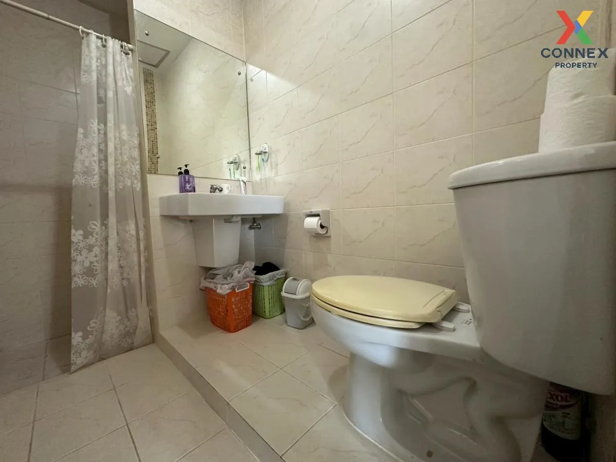 For Sale House , Baan Poonsuk Suvarnabhumi , wide frontage , Bang