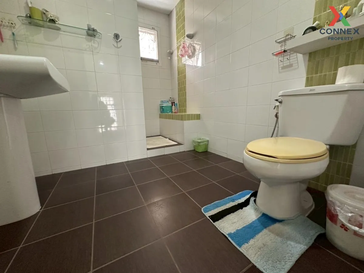 For Sale House , Baan Poonsuk Suvarnabhumi , wide frontage , Bang