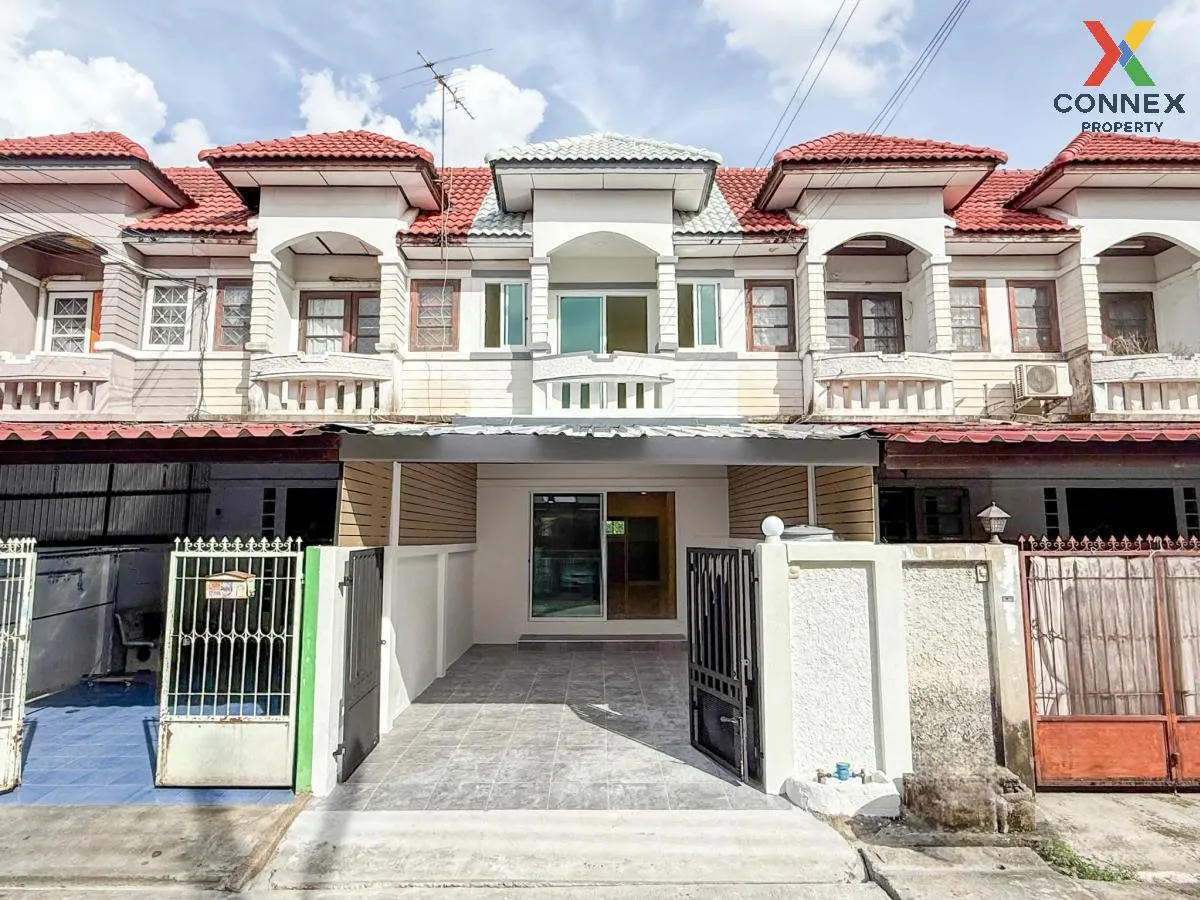 ขายทาวน์เฮ้าส์/ทาวน์โฮม  ช. รุ่งเรือง 6 รีโนเวทใหม่ บางรักพัฒนา บ 1