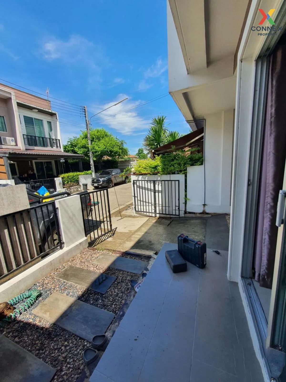 For Sale Townhouse/Townhome  , D Bangtorad Rama2 , wide frontage  2