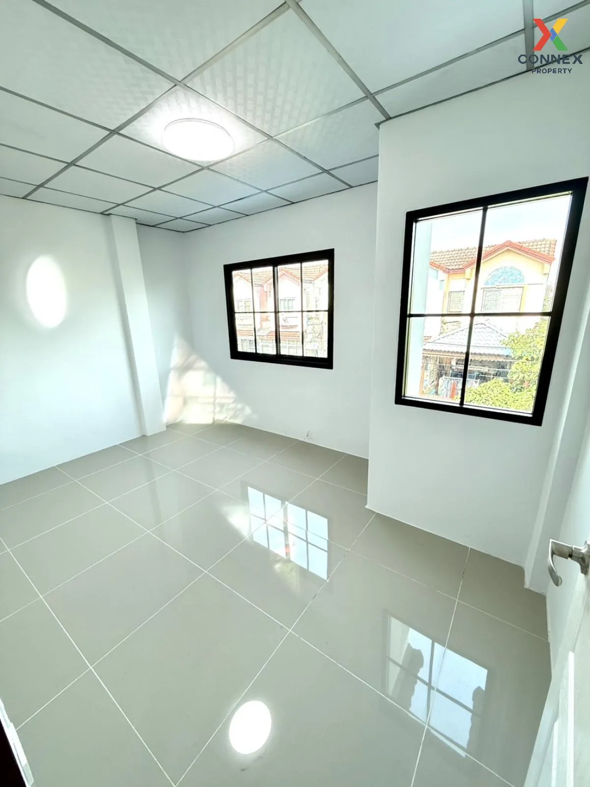 For Sale Townhouse/Townhome  , Baan Suan Rangsri 2 , nice view ,  For Sale Townhouse/Townhome  , Baan Suan Rangsri 2 , nice view ,