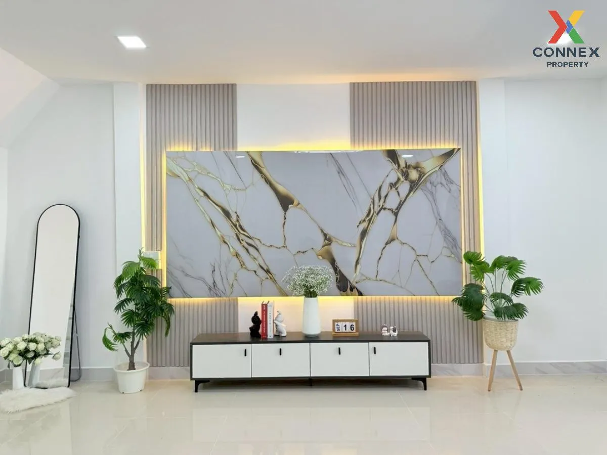 For Sale Townhouse/Townhome  , K.C. Cluster Ramintra - Safari , n