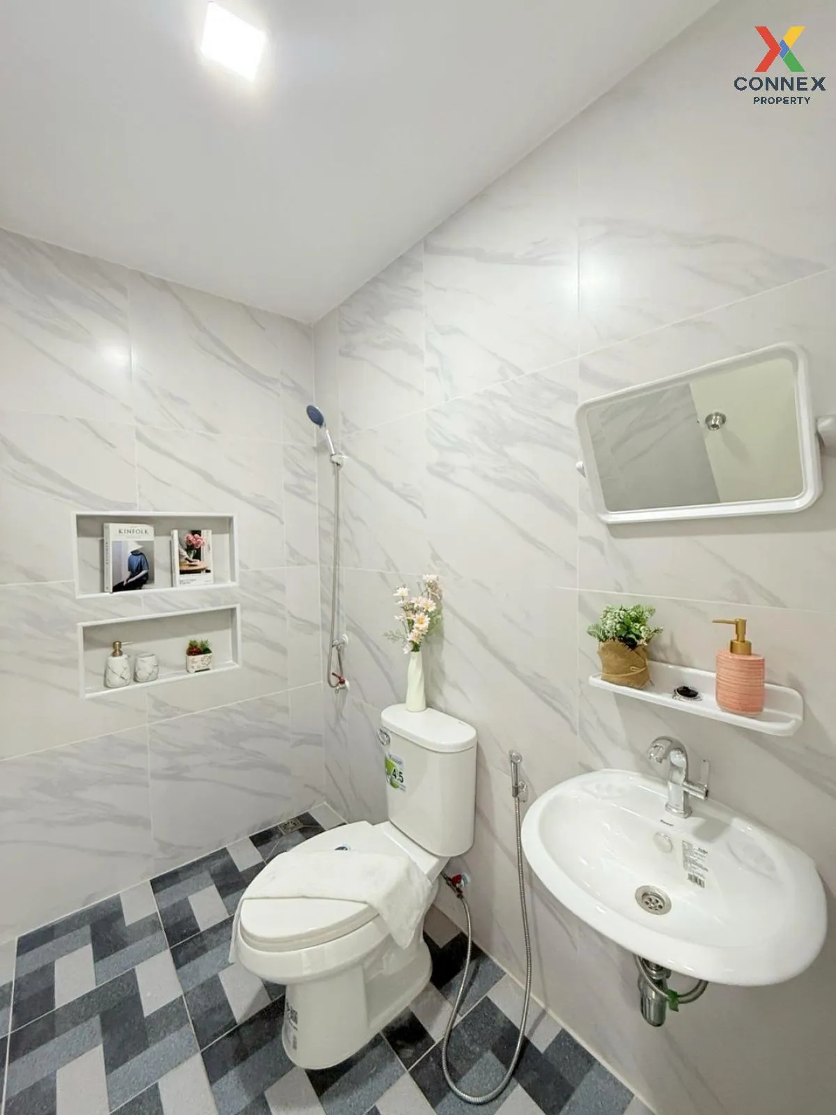 For Sale Townhouse/Townhome  , K.C. Cluster Ramintra - Safari , n