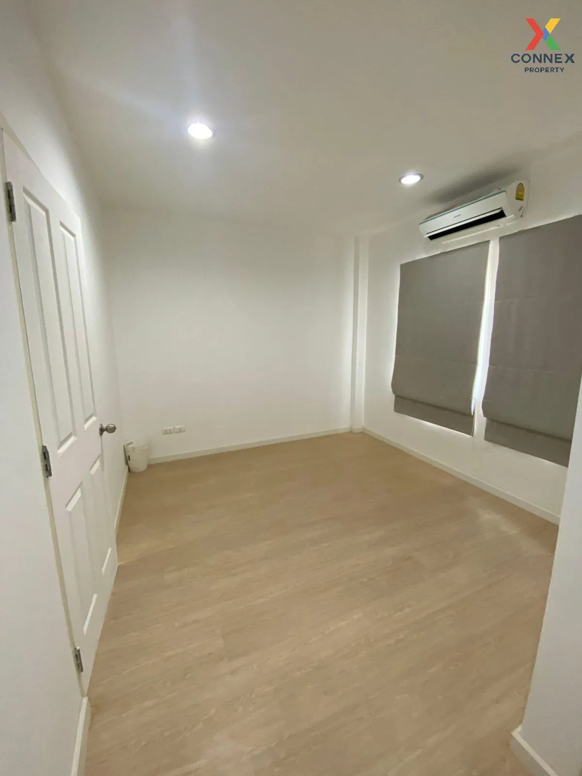 For Rent Townhouse/Townhome  , Baan Klang Muang The Royal Monaco 