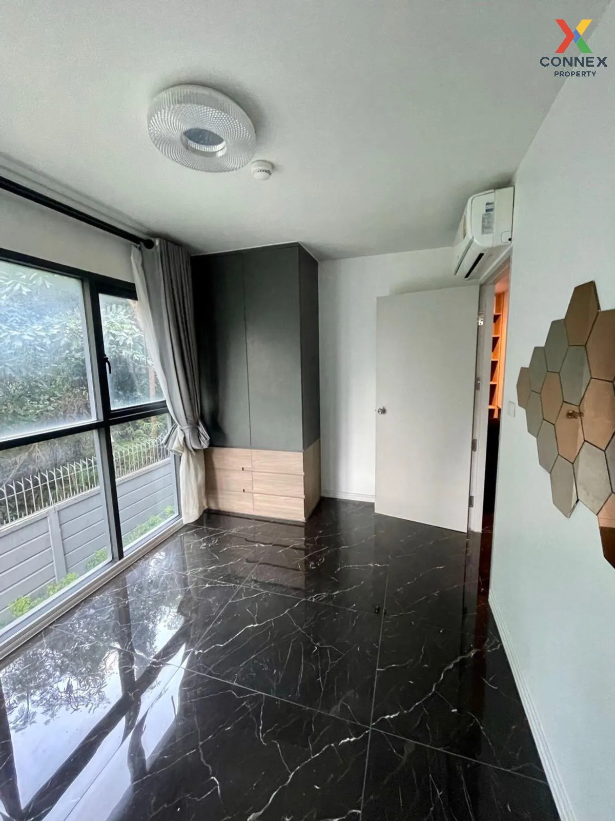 ขายคอนโด  เอสเพน คอนโด ลาซาล BTS-แบริ่ง บางนา เขต บางนา กรุงเทพ C ขายคอนโด  เอสเพน คอนโด ลาซาล BTS-แบริ่ง บางนา เขต บางนา กรุงเทพ C