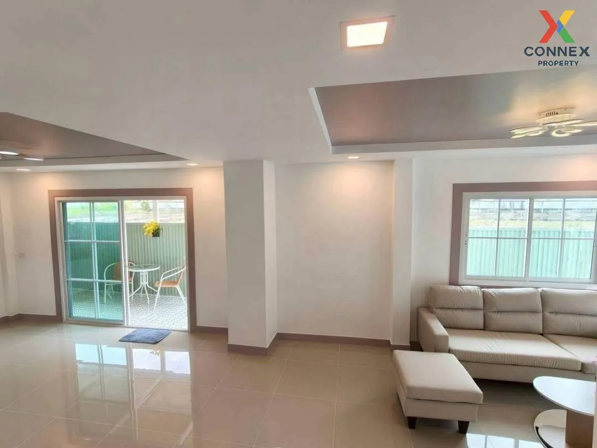 For Sale Townhouse/Townhome  , Baan Nanthicha 3/8 , newly renovat For Sale Townhouse/Townhome  , Baan Nanthicha 3/8 , newly renovat