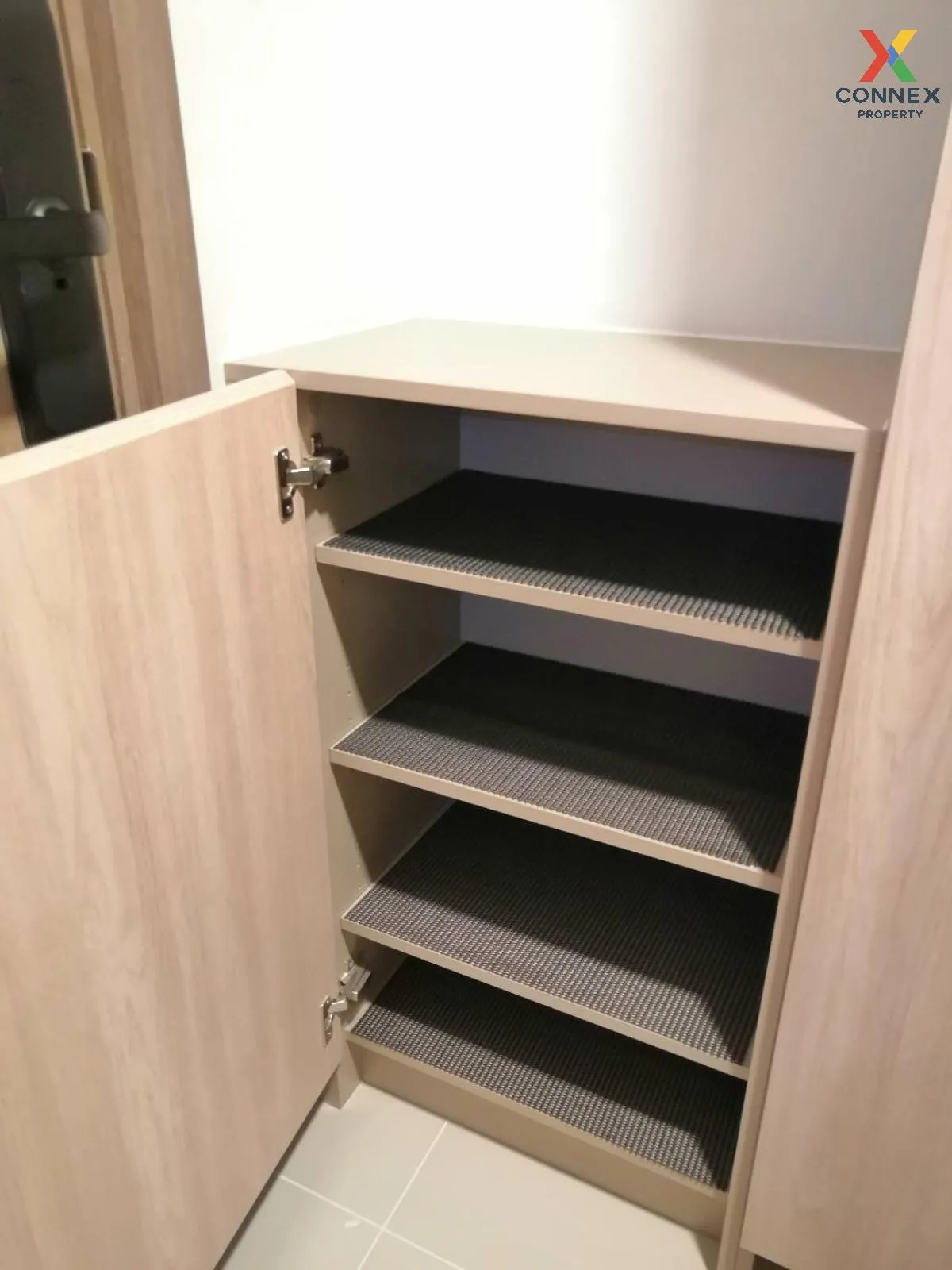 เช่าคอนโด  เดอะ มูฟ บางนา บางแก้ว บางพลี สมุทรปราการ CX-132021 เช่าคอนโด  เดอะ มูฟ บางนา บางแก้ว บางพลี สมุทรปราการ CX-132021