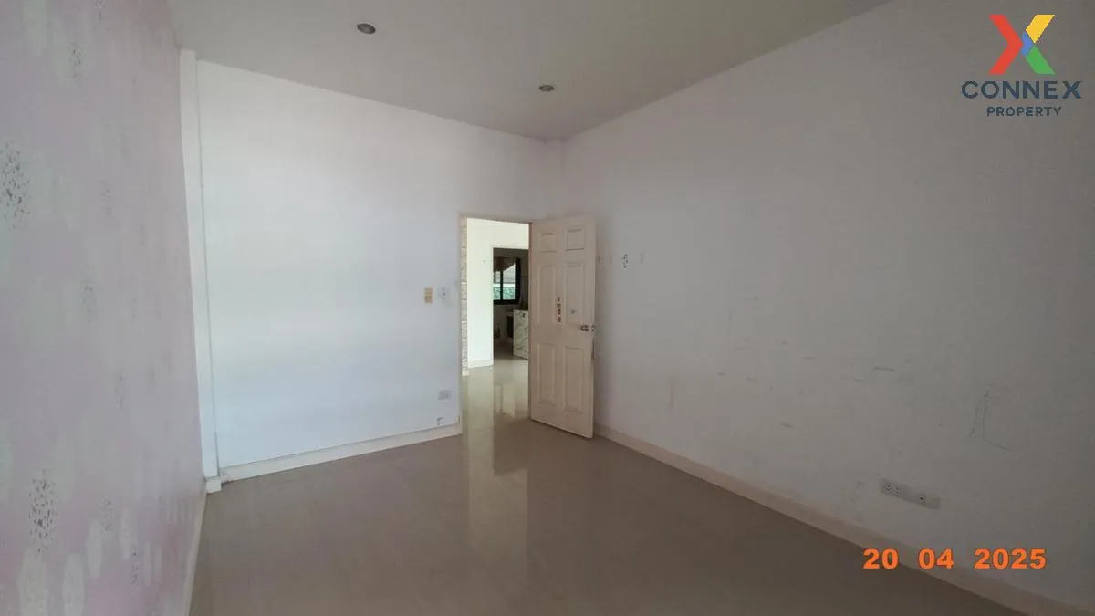 ขายบ้าน  นารา วิลล์ หนองกะขะ พานทอง ชลบุรี CX-132040