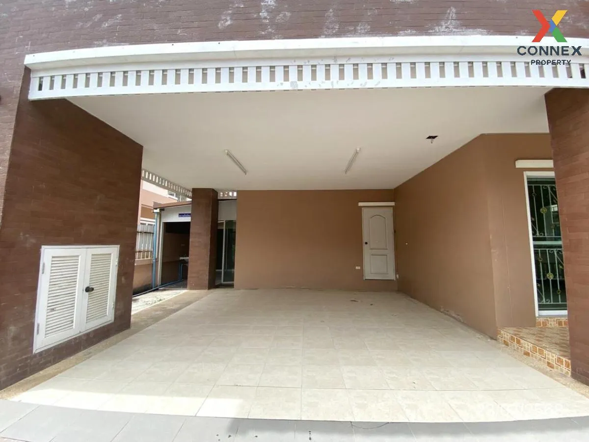 For Sale House , N. A. Villa 4 , Samet , Bang Lamung , Chon Buri  For Sale House , N. A. Villa 4 , Samet , Bang Lamung , Chon Buri  4