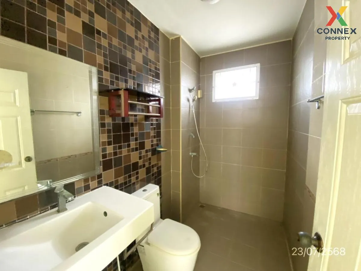 For Sale House , N. A. Villa 4 , Samet , Bang Lamung , Chon Buri  For Sale House , N. A. Villa 4 , Samet , Bang Lamung , Chon Buri