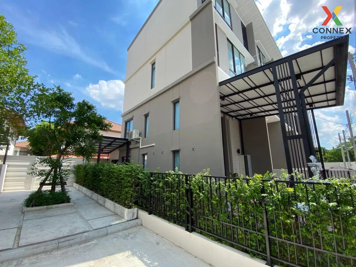 ขายทาวน์เฮ้าส์/ทาวน์โฮม  พาทิโอ พระราม 9-พัฒนาการ MRT-กลันตัน (สา 3