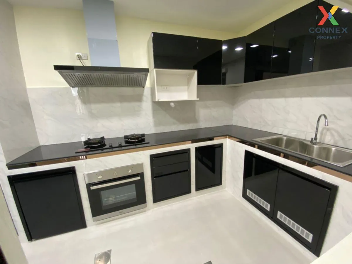 ขายทาวน์เฮ้าส์/ทาวน์โฮม  พาทิโอ พระราม 9-พัฒนาการ MRT-กลันตัน (สา