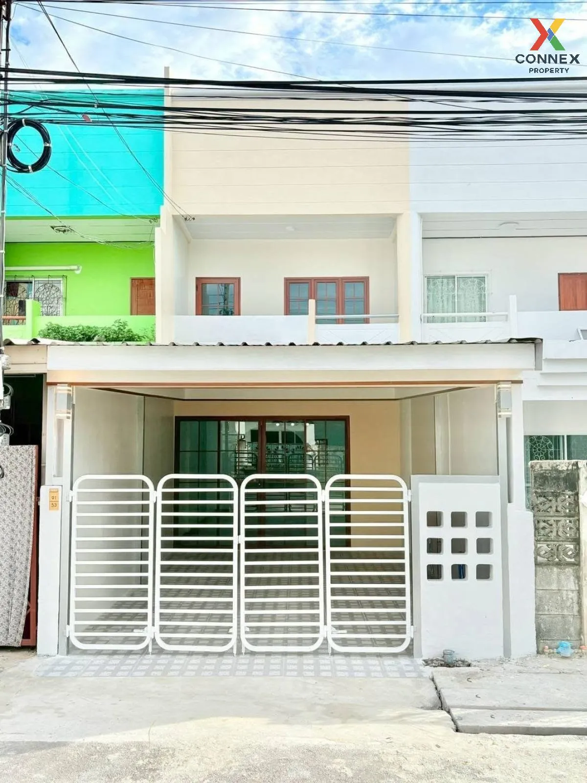 ขายทาวน์เฮ้าส์/ทาวน์โฮม  หมู่บ้านธารทอง 2 รีโนเวทใหม่ บางรักพัฒนา 1