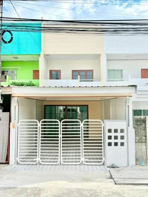 ขายทาวน์เฮ้าส์/ทาวน์โฮม  หมู่บ้านธารทอง 2 รีโนเวทใหม่ บางรักพัฒนา บางบัวทอง นนทบุรี CX-132098