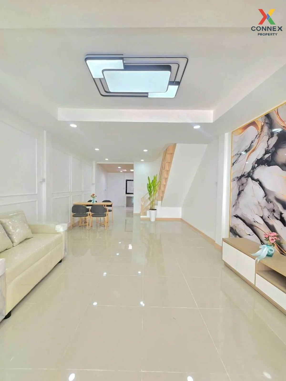 ขายทาวน์เฮ้าส์/ทาวน์โฮม  บ้านศรีประจักษ์ 4 รีโนเวทใหม่ บางบัวทอง 