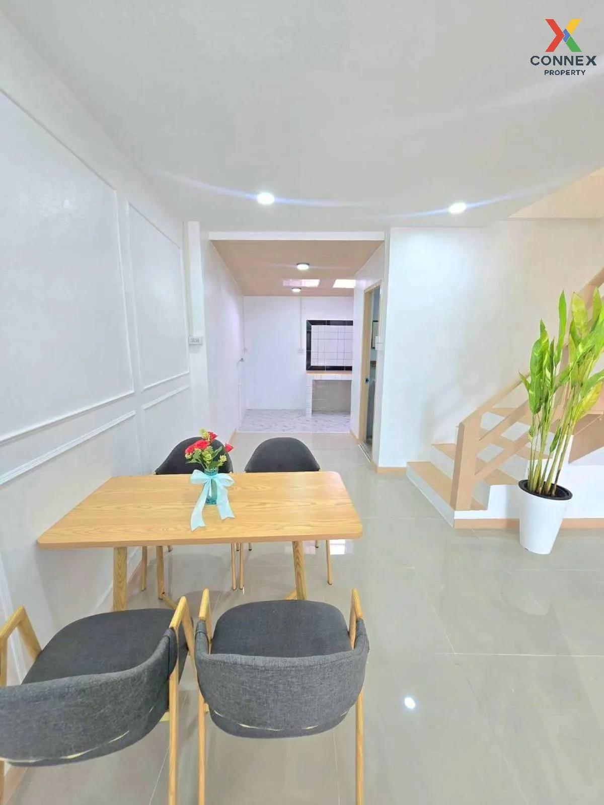 ขายทาวน์เฮ้าส์/ทาวน์โฮม  บ้านศรีประจักษ์ 4 รีโนเวทใหม่ บางบัวทอง 