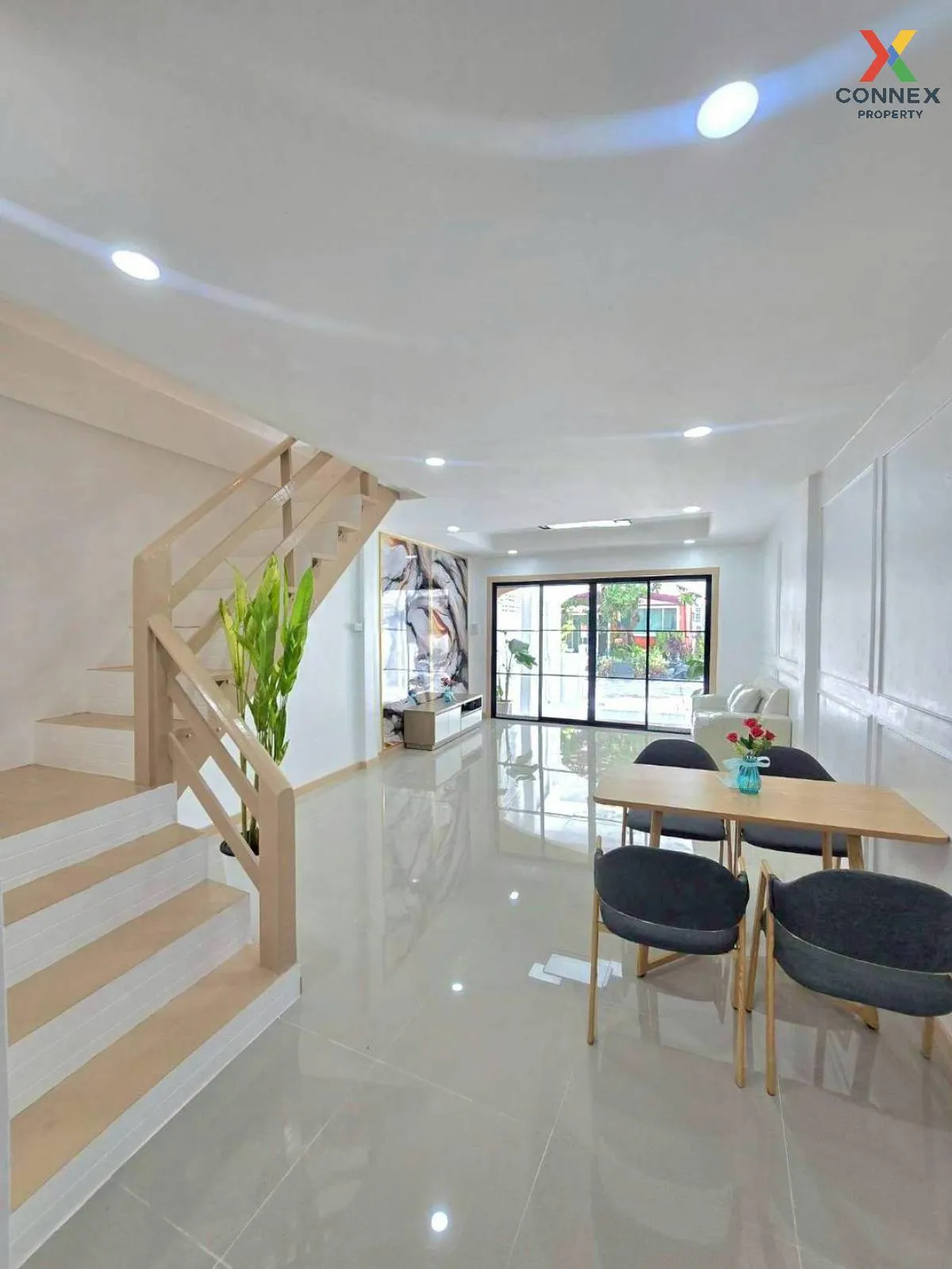 ขายทาวน์เฮ้าส์/ทาวน์โฮม  บ้านศรีประจักษ์ 4 รีโนเวทใหม่ บางบัวทอง 