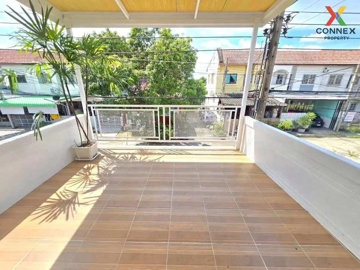 ขายทาวน์เฮ้าส์/ทาวน์โฮม  บ้านศรีประจักษ์ 4 รีโนเวทใหม่ บางบัวทอง 
