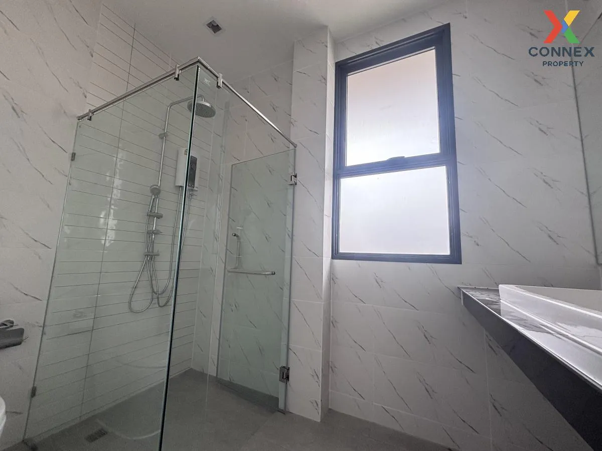 เช่านาวาร่า พระราม2 หน้ากว้าง ท่าข้าม เขต บางขุนเทียน กรุงเทพ CX-