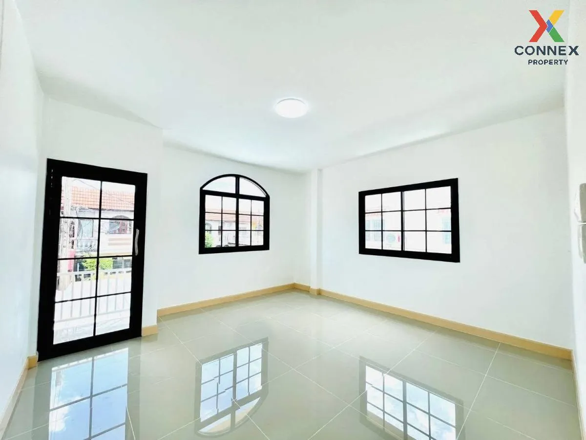 ขายบ้าน  บ้าน บัวทองแลนด์ บางกรวย - ไทรน้อย รีโนเวทใหม่ MRT-สามแย ขายบ้าน  บ้าน บัวทองแลนด์ บางกรวย - ไทรน้อย รีโนเวทใหม่ MRT-สามแย