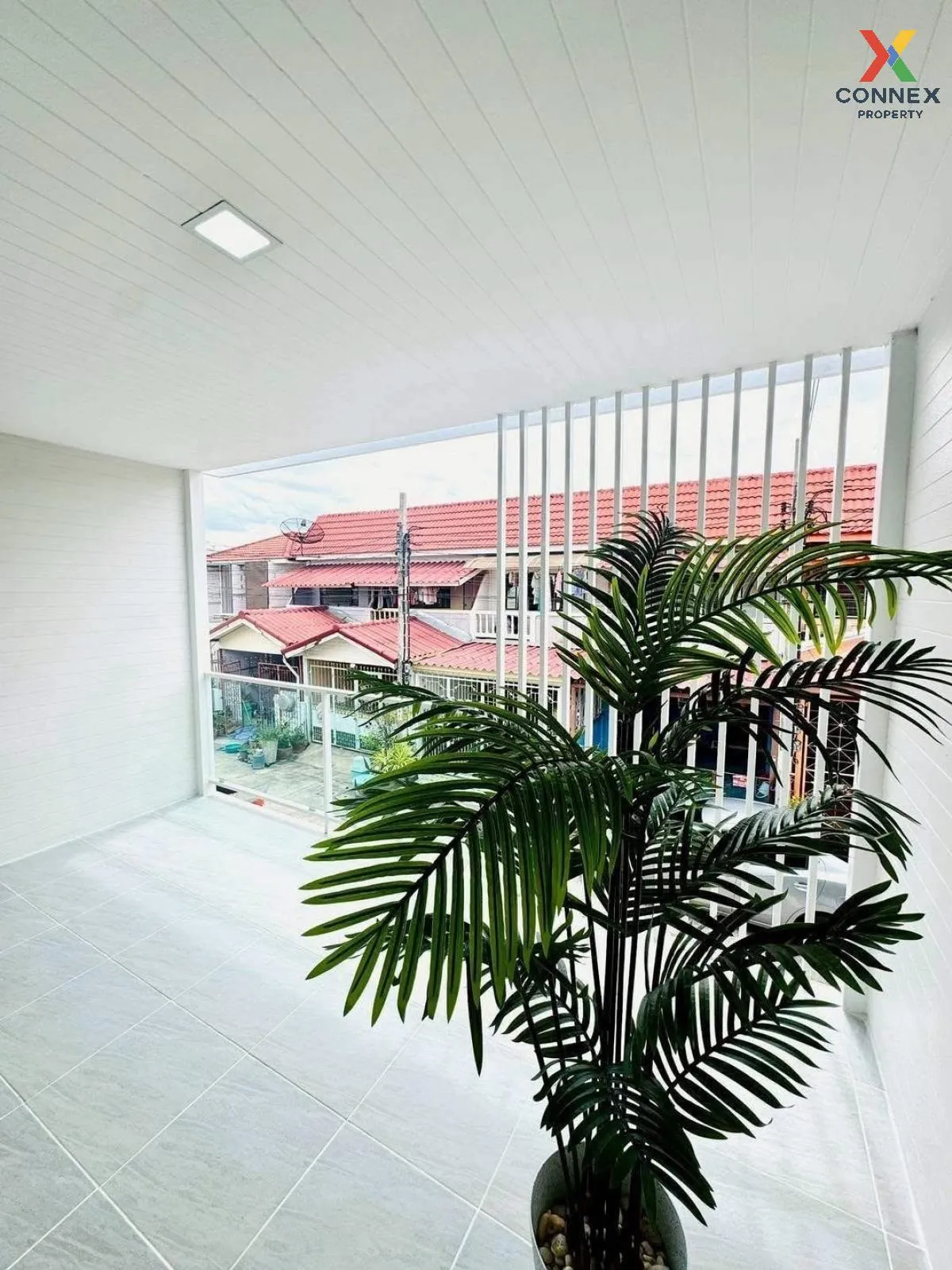 ขายทาวน์เฮ้าส์/ทาวน์โฮม  บ้านพระปิ่น 3 รีโนเวทใหม่ MRT-ตลาดบางใหญ