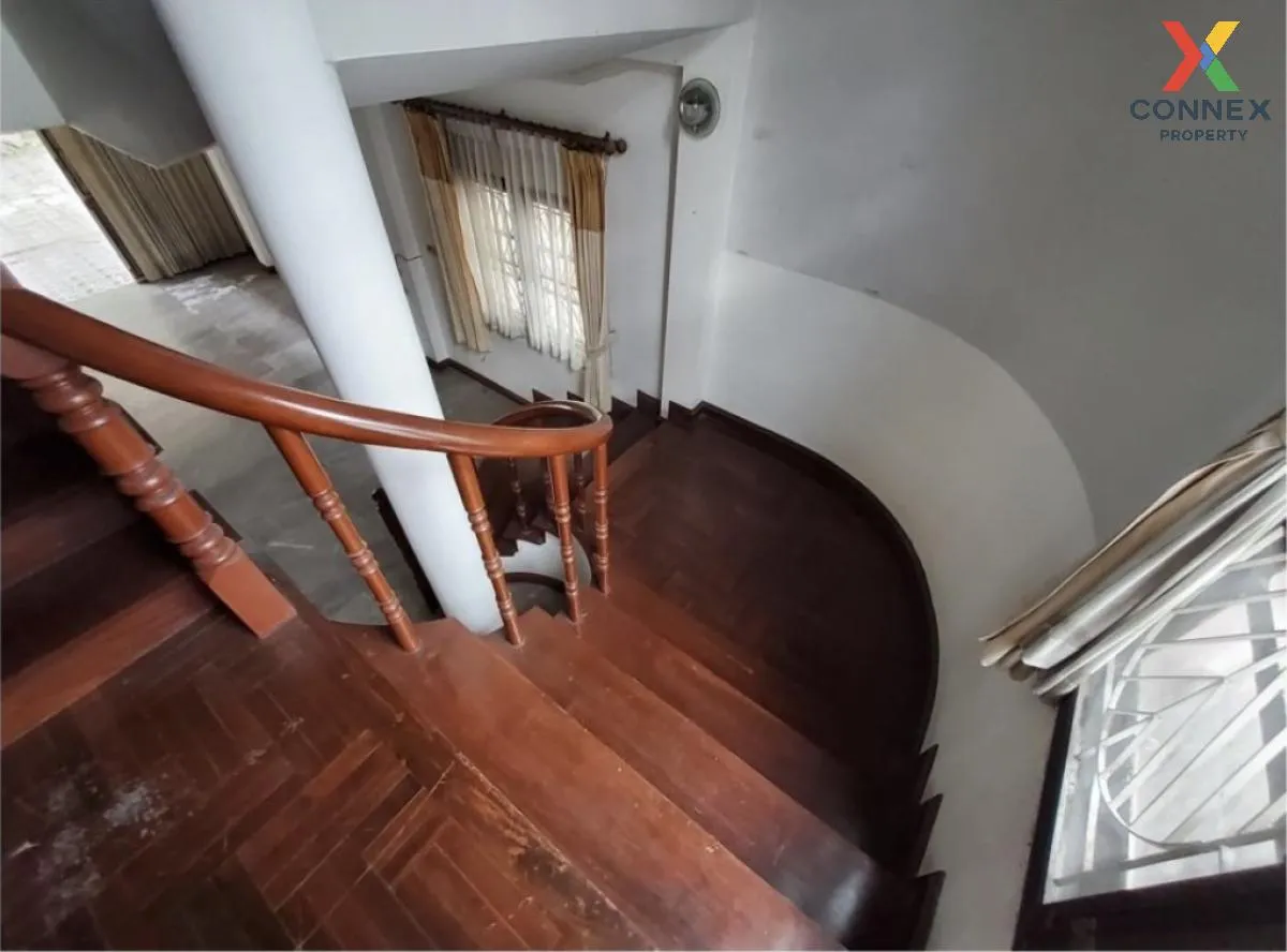 For Sale House , Yingruay Niwet Chaengwattana - Prachachuen , Ban