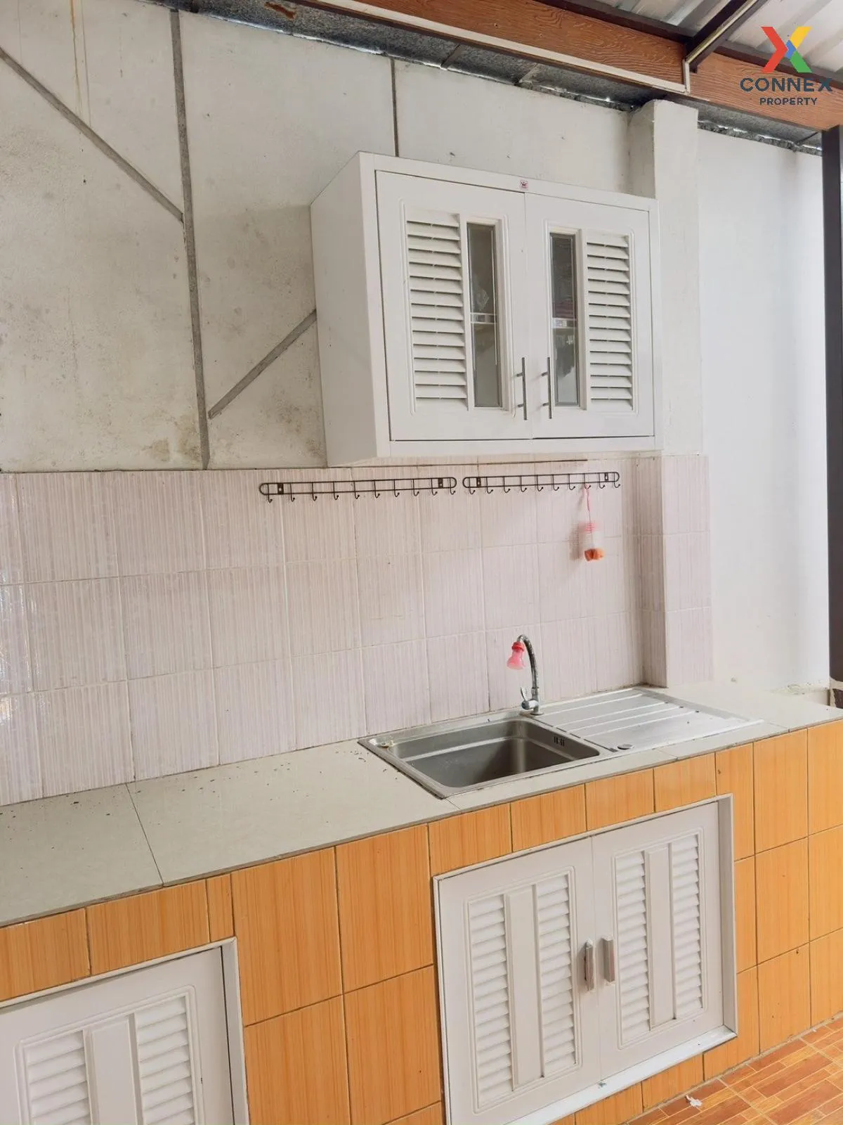 ขายทาวน์เฮ้าส์/ทาวน์โฮม  เจ ฟอร์เรสต์ อมตะ มาบยางพร ปลวกแดง ระยอง