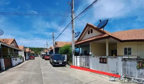 ขายบ้าน  แผ่นดินทอง ลิฟวิ่งโฮม มาบยางพร ปลวกแดง ระยอง CX-132165 ขายบ้าน  แผ่นดินทอง ลิฟวิ่งโฮม มาบยางพร ปลวกแดง ระยอง CX-132165