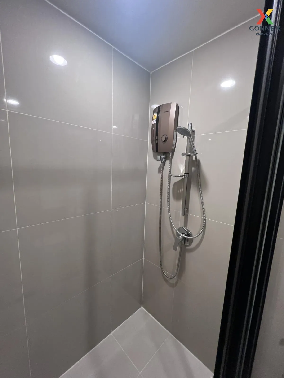For Sale Condo , XT Huaikhwang , MRT-Huai Khwang , Huai Khwang , 