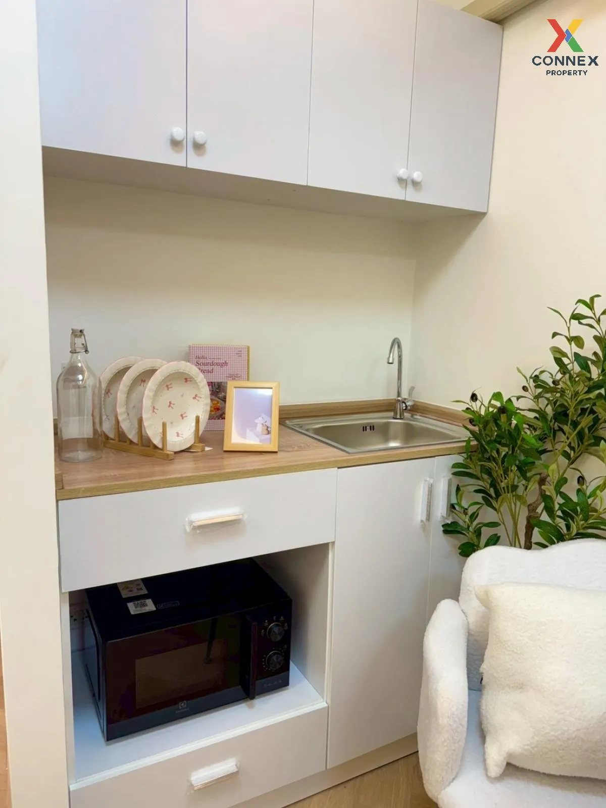 For Sale Condo , Garden Asoke Rama 9 , newly renovated , Bang Kap 3