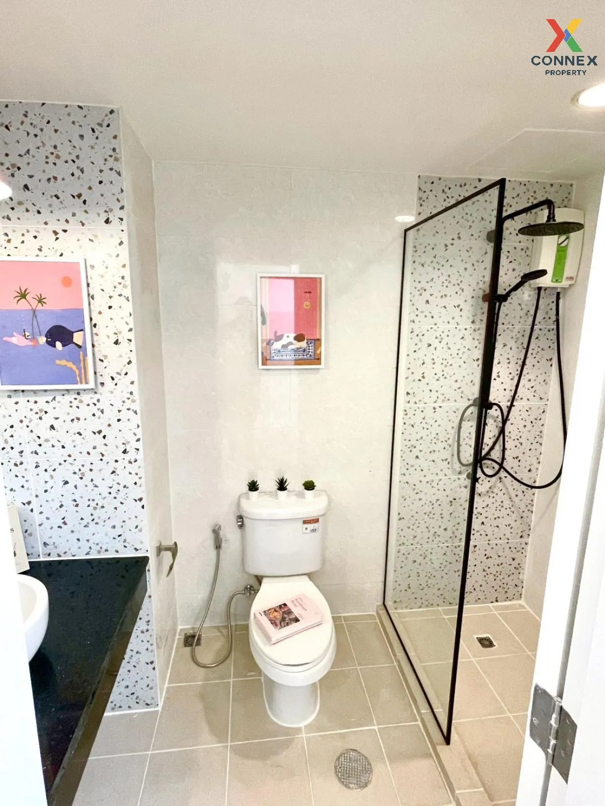 For Sale Condo , Garden Asoke Rama 9 , newly renovated , Bang Kap