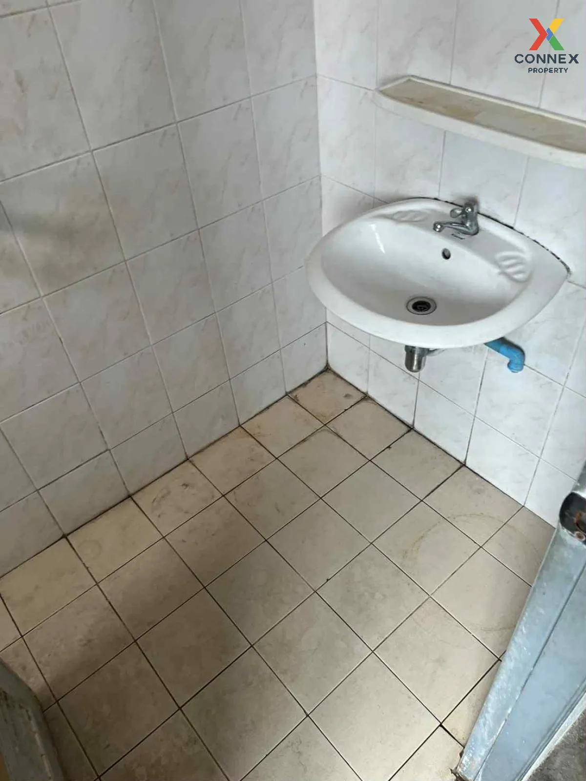 For Sale Commercial Building , Suptawee Home Factory 2 , Nai Khlo